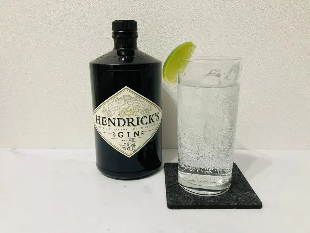 ジン銘柄紹介】HENDRICK'S GINの解説とレビュー！